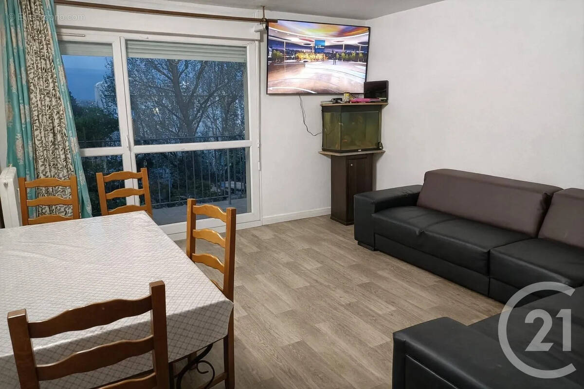 Appartement à GARGES-LES-GONESSE