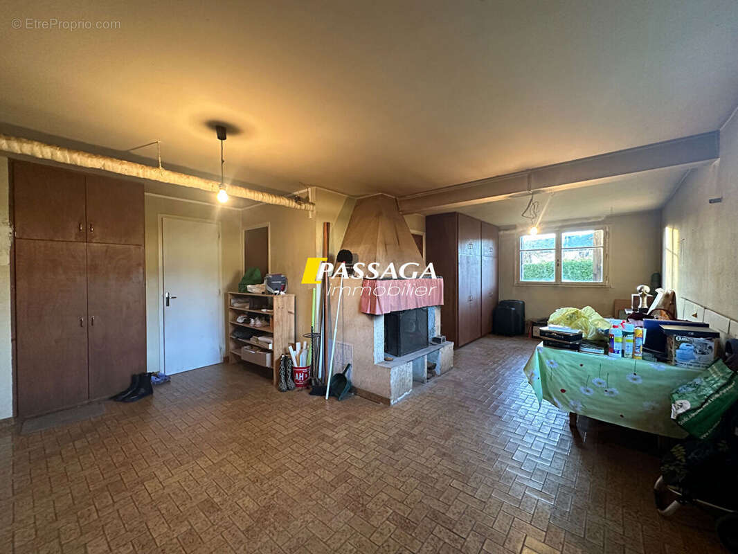 Maison à SEBAZAC-CONCOURES