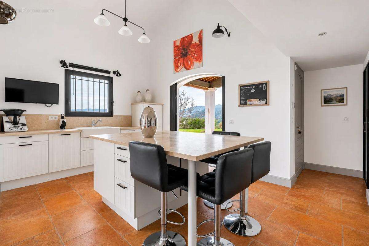 Luxueuse villa au Plan-de-la-Tour - photo 10