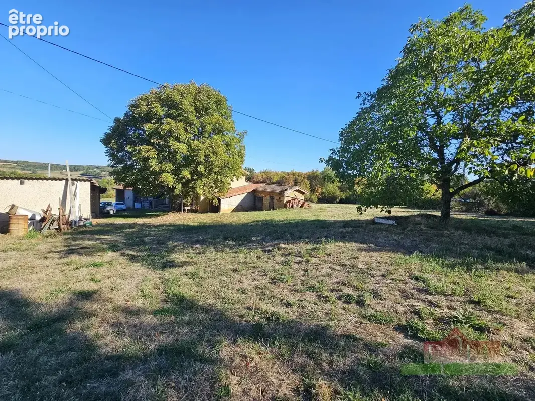 Saint-sorlin-de-vienne – ancien corps de ferme à rénover de 81,17 m² avec 460 m² de dépendances et 4 770 m² de terrain – fort po - photo 18