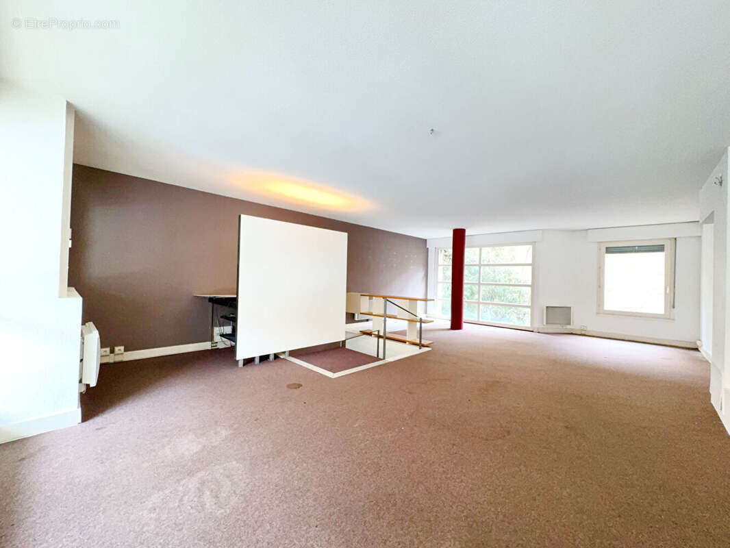 A Avignon intra-muros - Appartement 3 pièces 100 m2 - photo 9