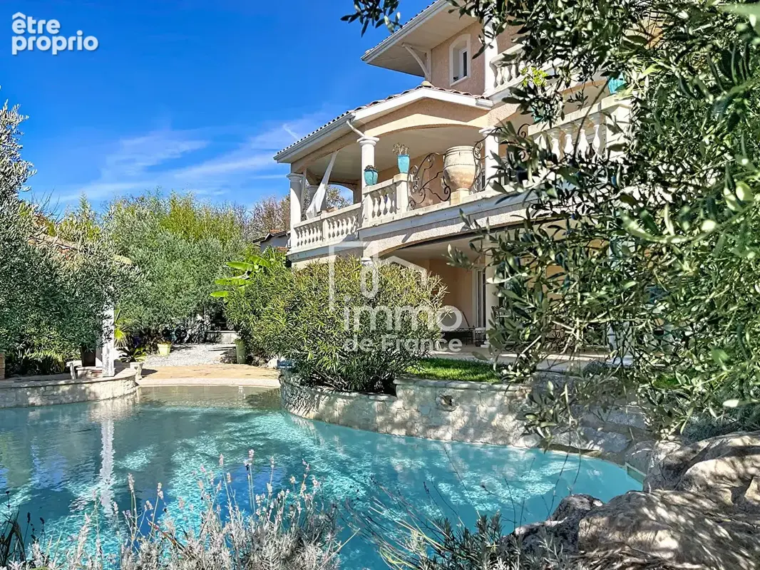 Villa Revonnas 11 pièce(s) 365 m2 PISCINE - photo 3
