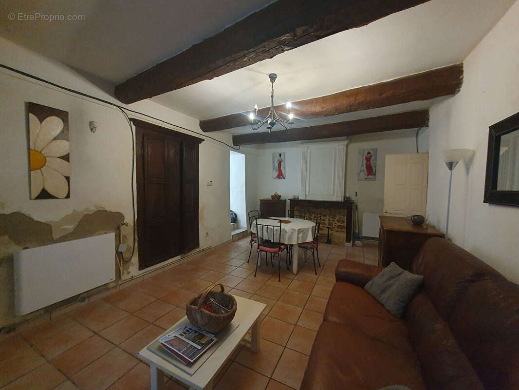 Maison à CALVISSON