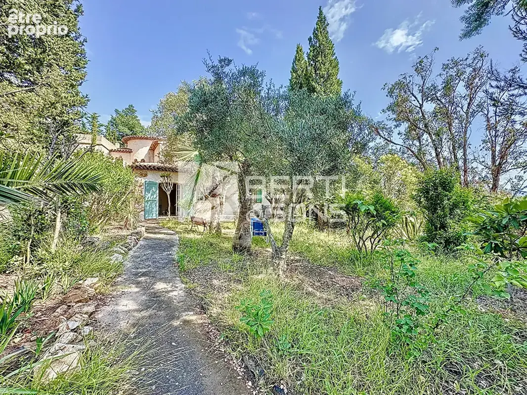 Mandelieu - secteur recherché - villa 7 pieces de 256m² avec piscine - vue esterel et mer - photo 10