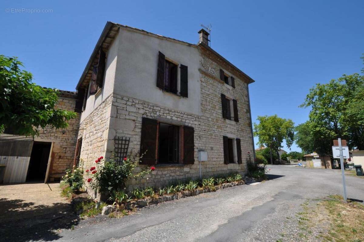Maison à CESTAYROLS
