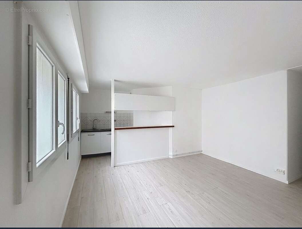 Appartement 28 m² à Bordeaux  - photo 2