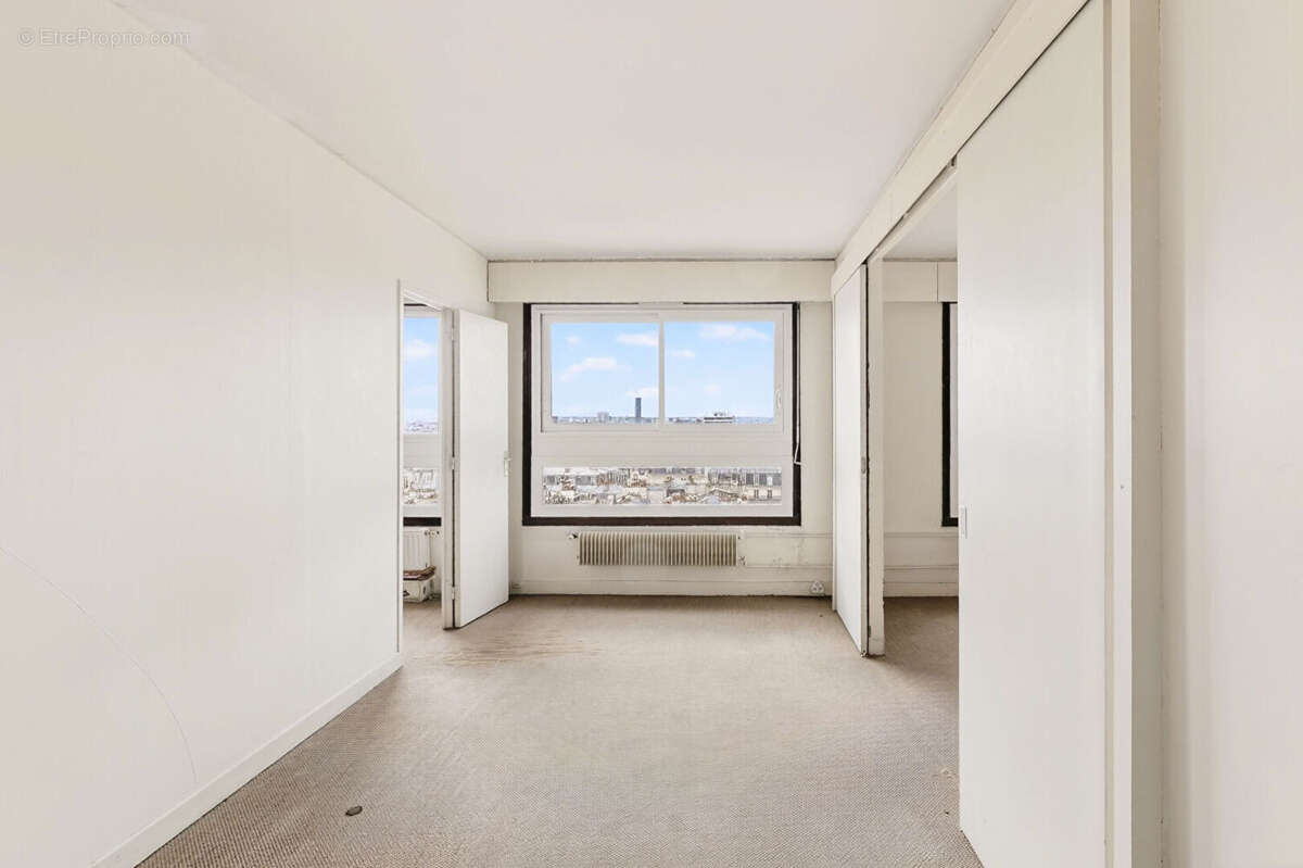 Appartement à PARIS-11E