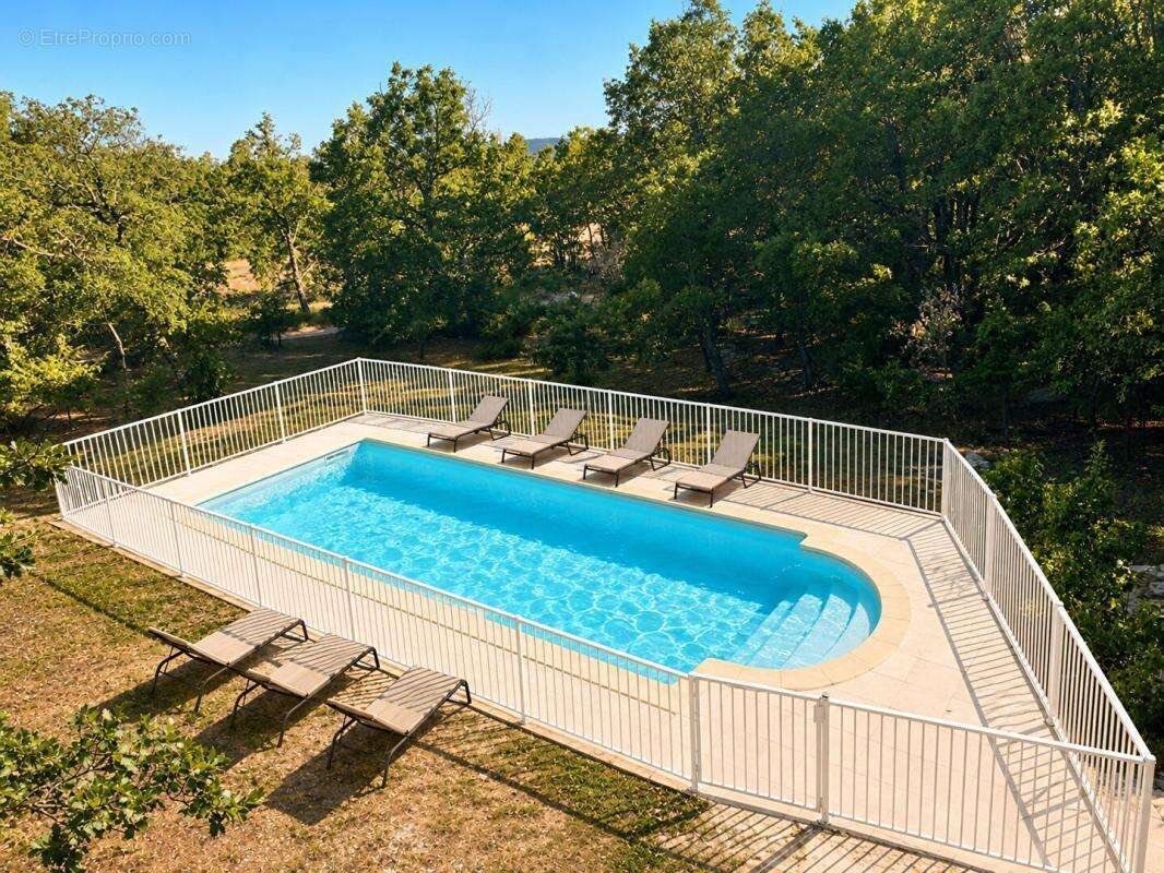 Maison 86 m² plus studio  avec mezzanine independant neuf,  piscine terrain 6000 m² - photo 3