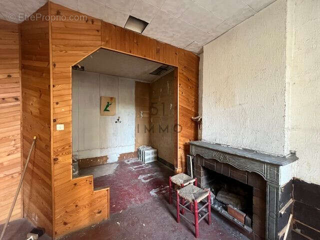 Appartement à MARSEILLE-4E