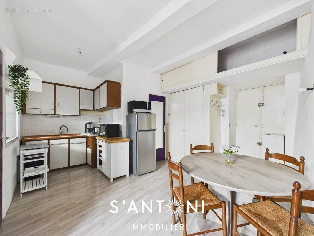 Appartement à BESSAN