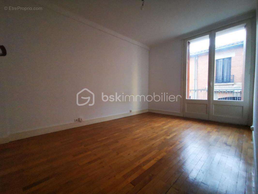 Matabiau - t4 92 m² lumineux -  2 balcons - - photo 4