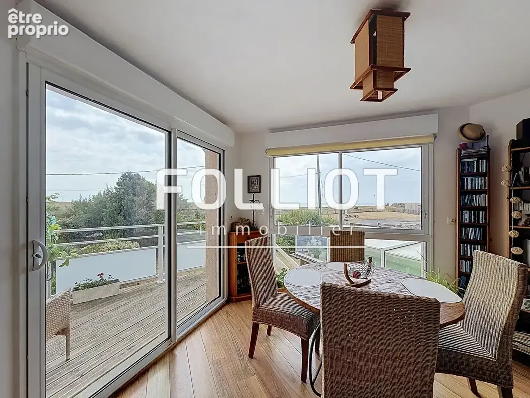 Maison 4 pièces à vendre à Saint-Pair-sur-Mer avec vue mer - Exclusivité CABINET FOLLIOT ! - photo 2