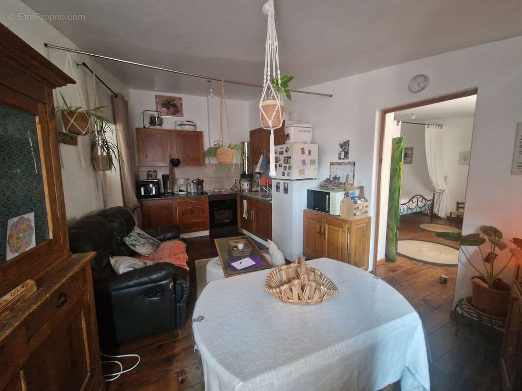 Maison de village en très bon état - photo 2
