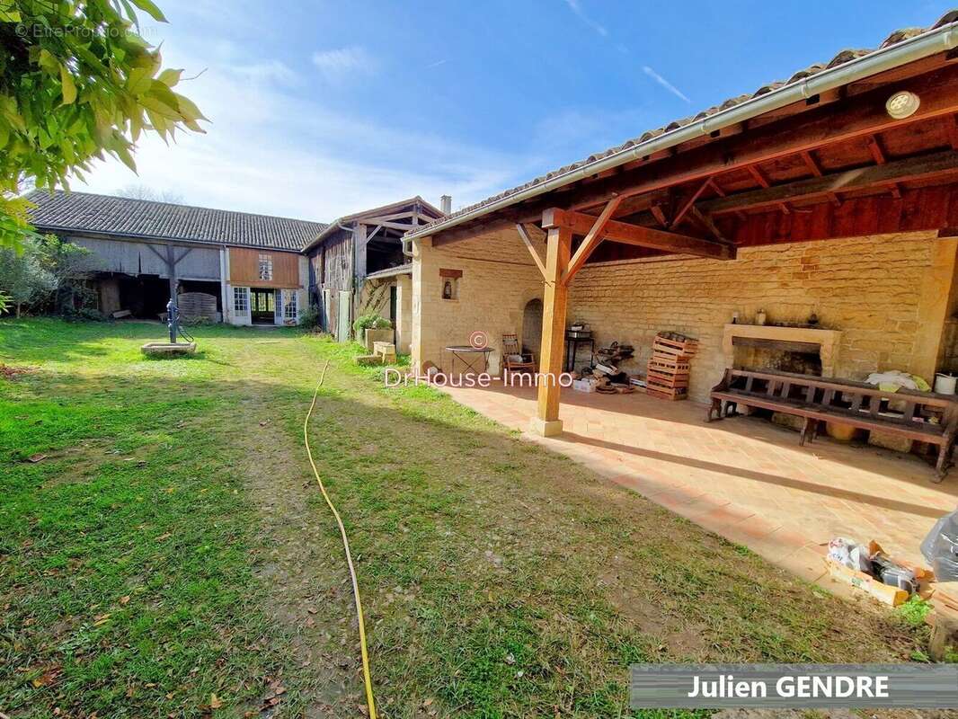 Maison à BRIOUX-SUR-BOUTONNE