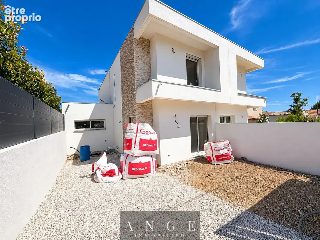 Maison à LA FARLEDE
