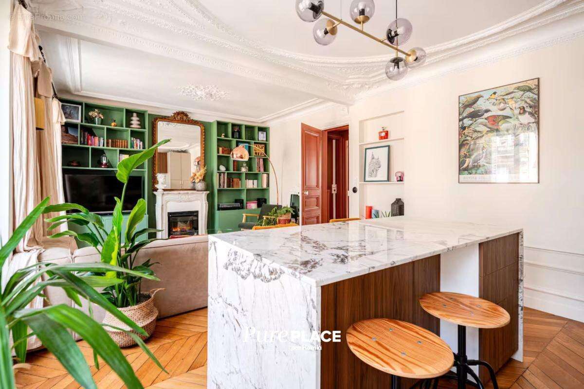 Appartement à PARIS-9E