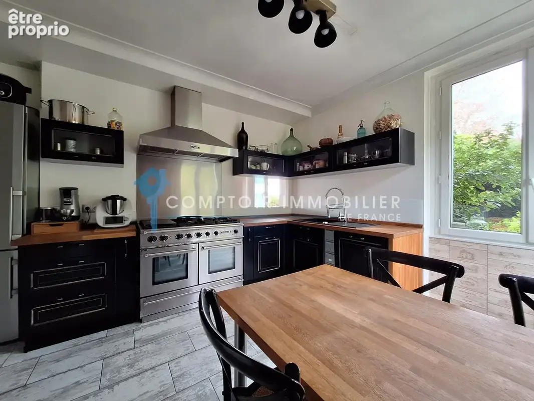 A Vendre Dpt 81 Maison centre-village avec garage et grand terrain - photo 3