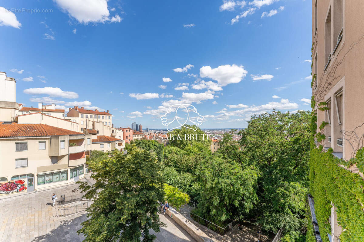 Appartement à LYON-1E