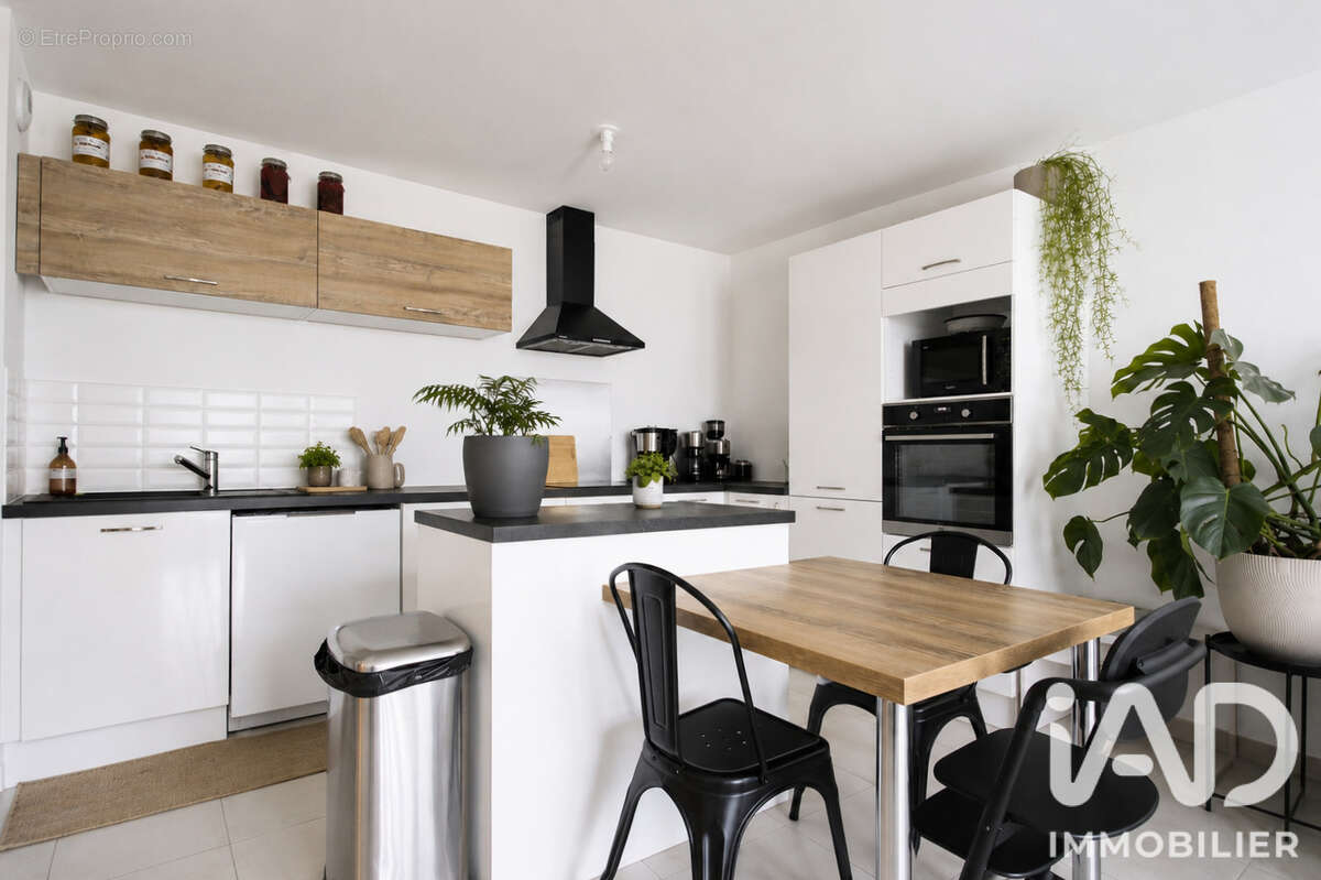 Appartement 62 m² à Villennes-Sur-Seine  - photo 2