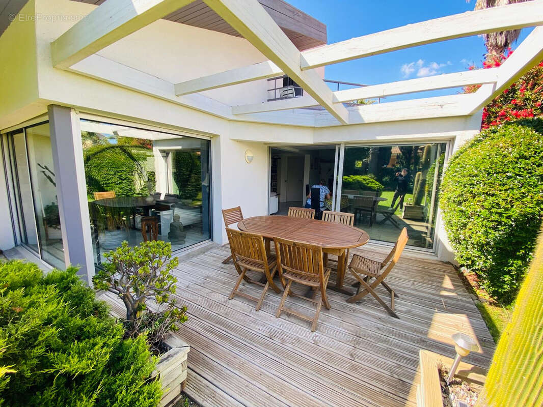 Maison à SAINT-CYPRIEN