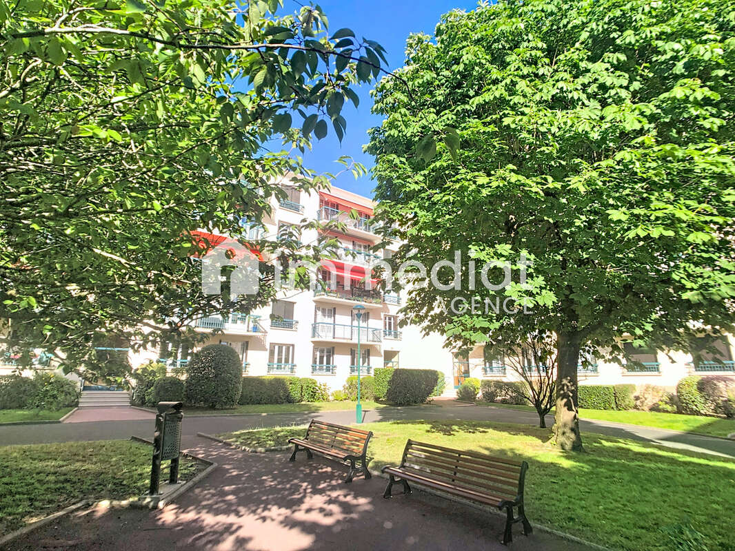 Appartement à RUEIL-MALMAISON