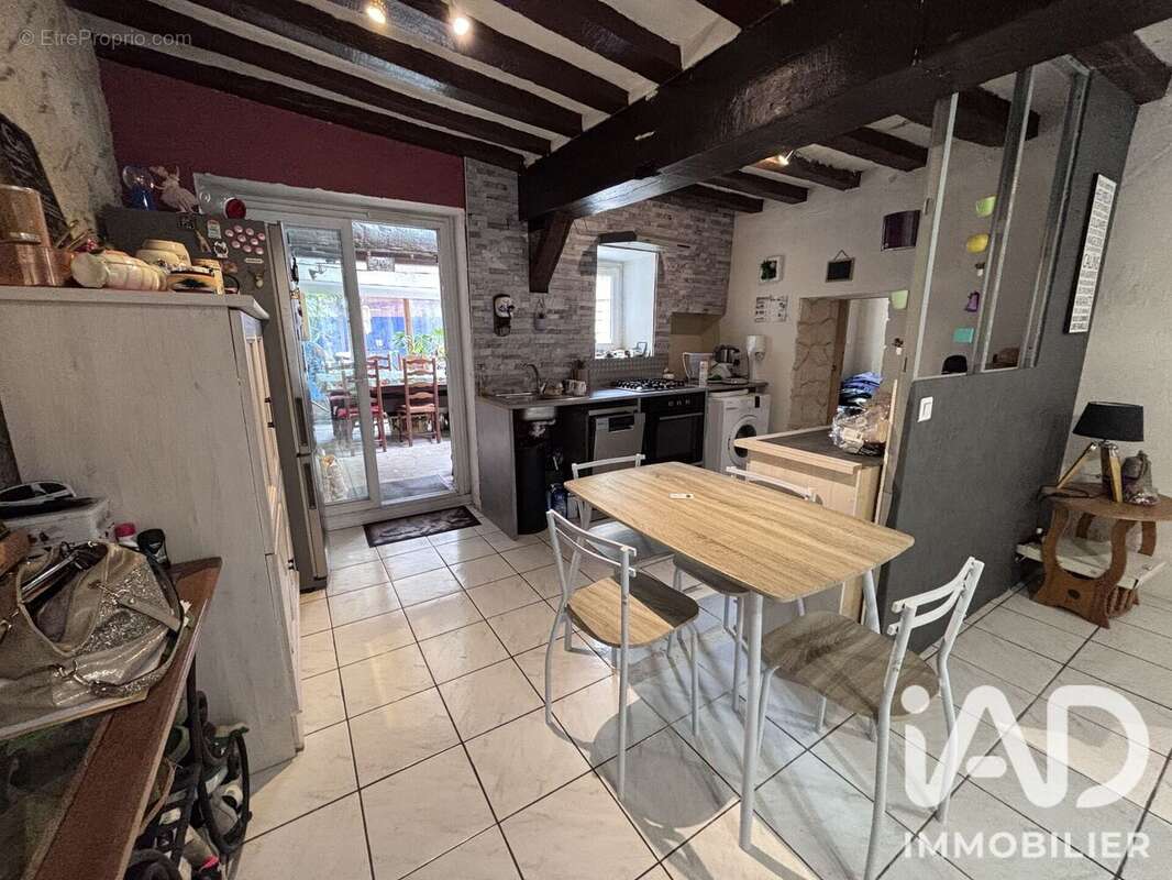 Maison 88 m² à Chauffry  - photo 3