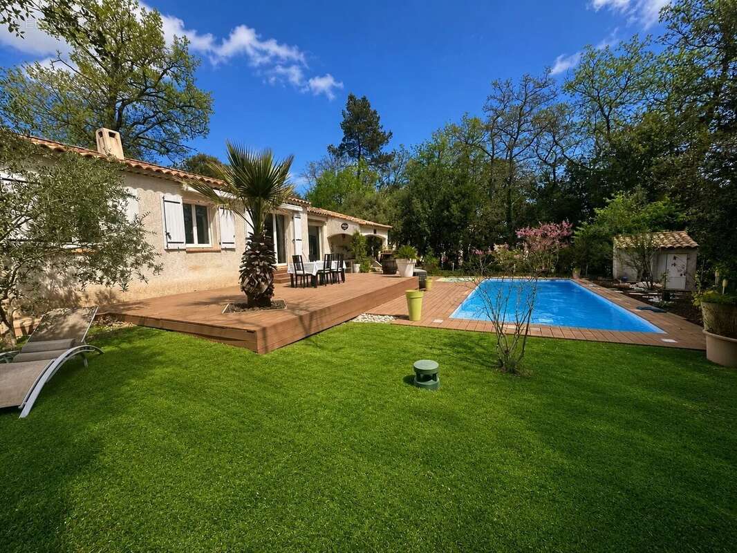 Maison à NANS-LES-PINS