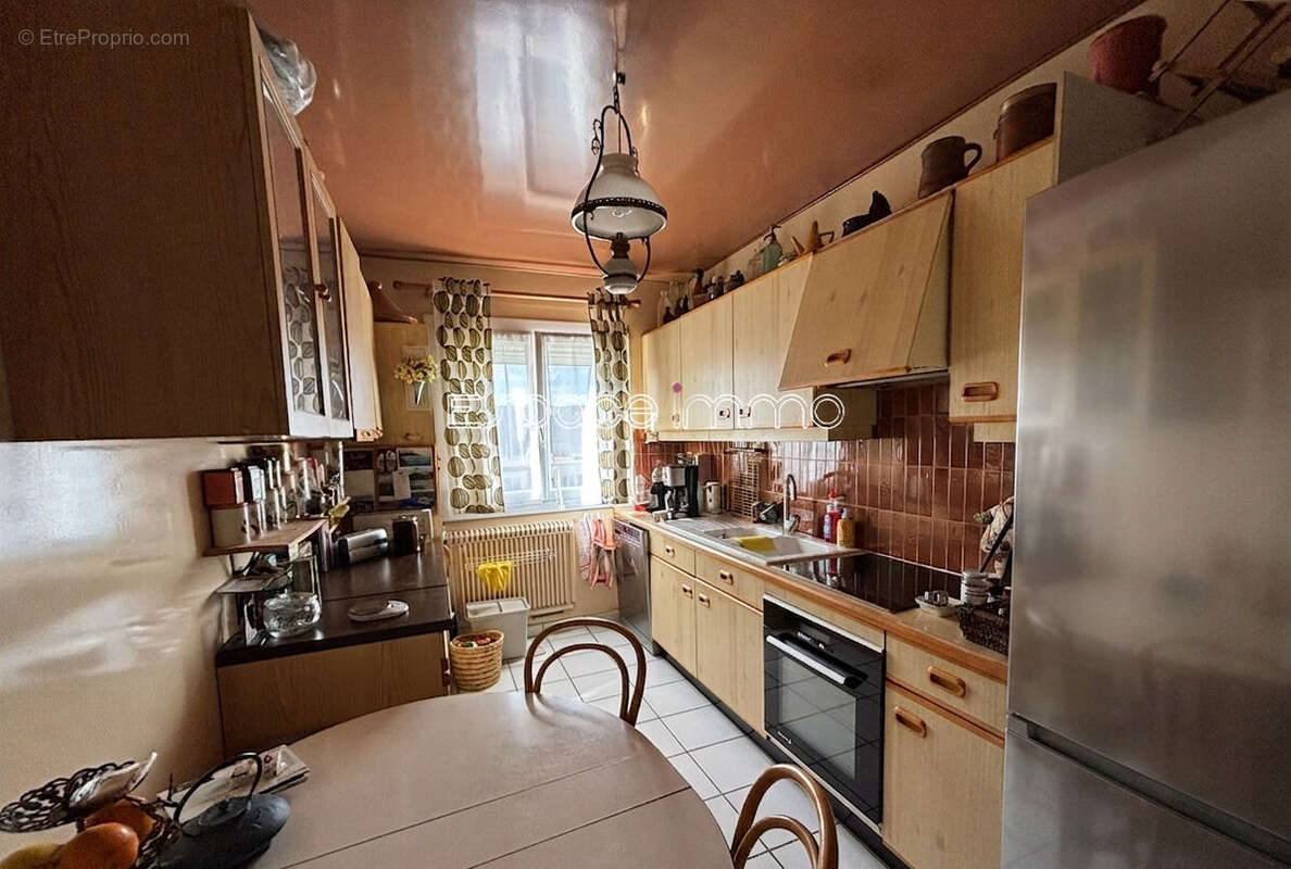 Appartement à DEVILLE-LES-ROUEN