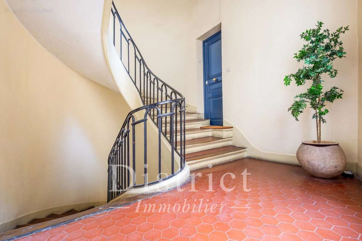 Appartement à PARIS-4E