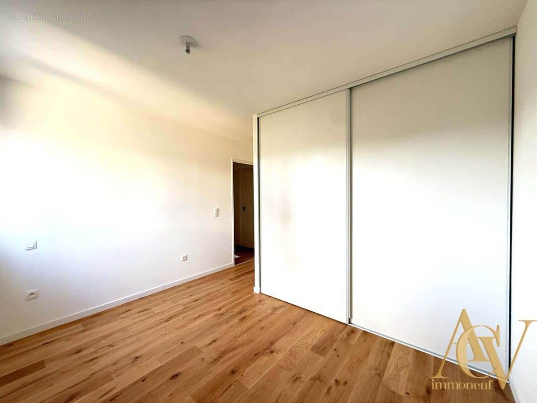 T3 traversant haut de gamme vue dégagée - Cogolin 5 - Appartement à COGOLIN