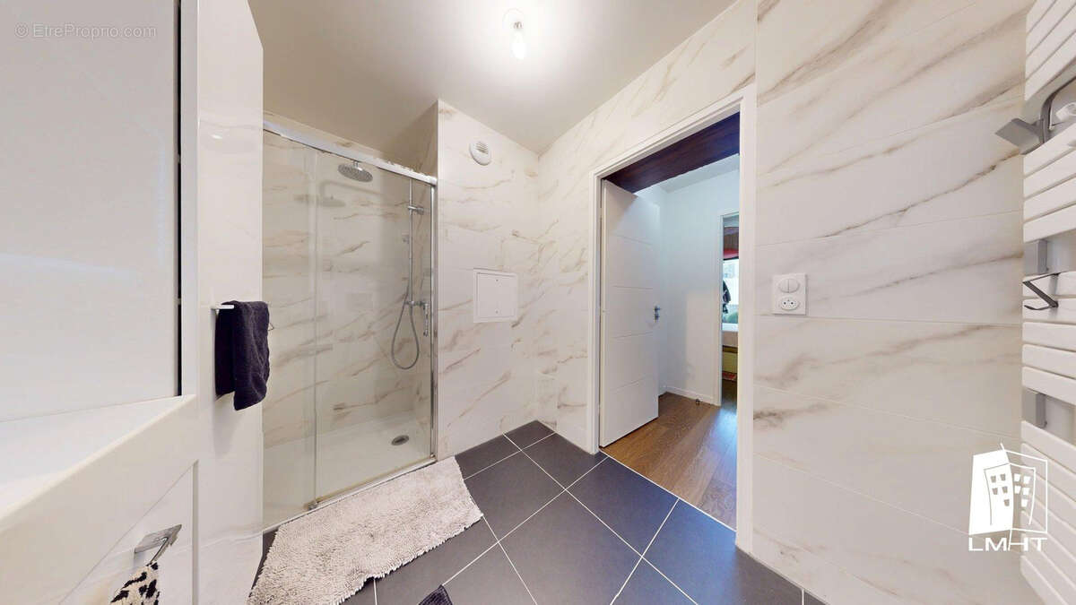 Appartement à CHAVILLE