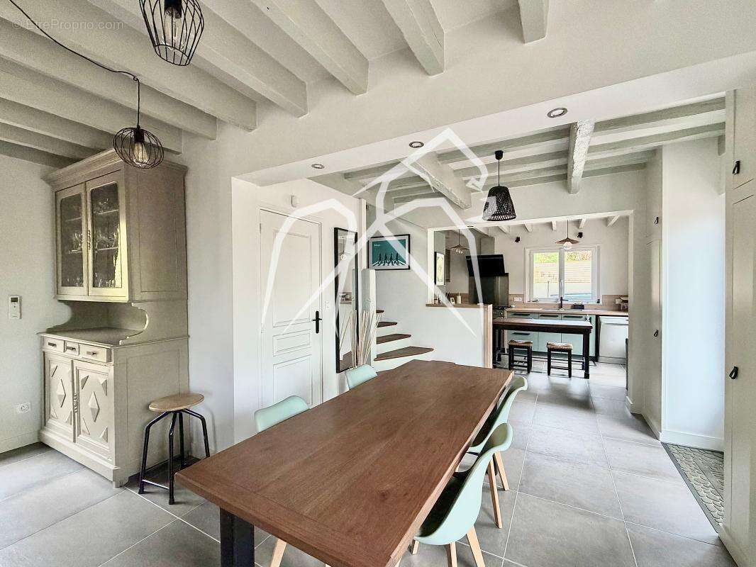 Maison à LA BOUILLE