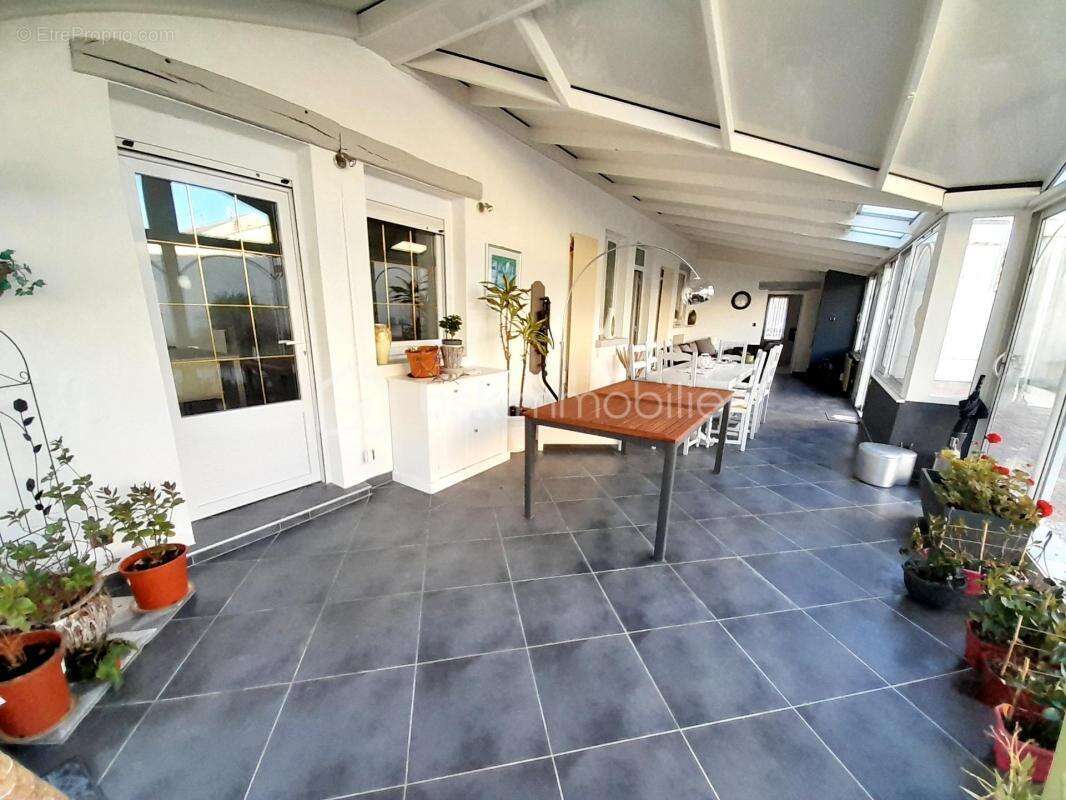 Maison à MOURMELON-LE-GRAND