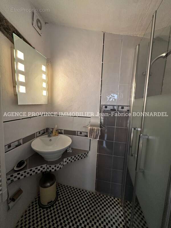 Maison à CHANTEMERLE-LES-GRIGNAN