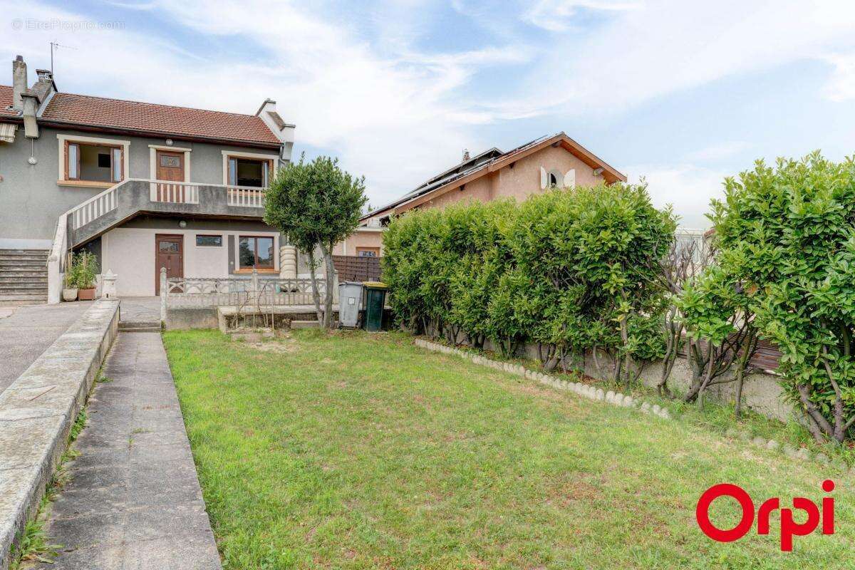 Maison à VENISSIEUX