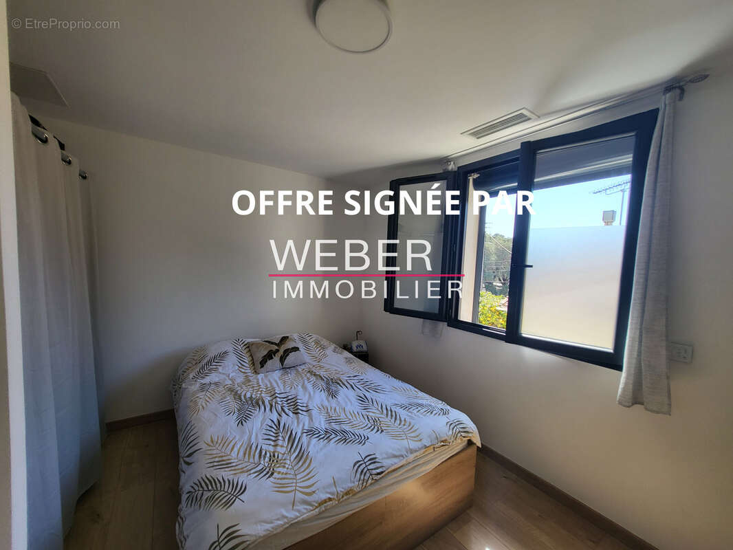 TOULON - 4 CHEMINS DES ROUTES - Maison neuve 4 chambres piscine - photo 7