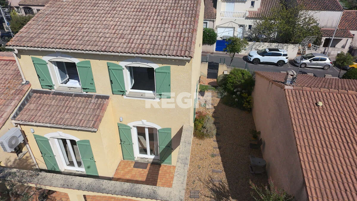 Maison de type 5 pièces de 141 m2 - photo 2