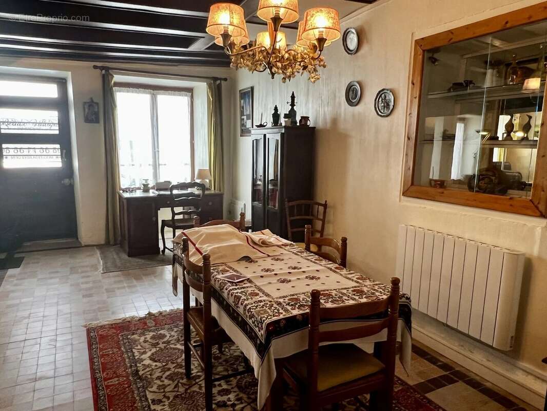 Maison à LE DORAT