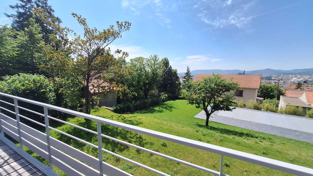 Maison à CLERMONT-FERRAND