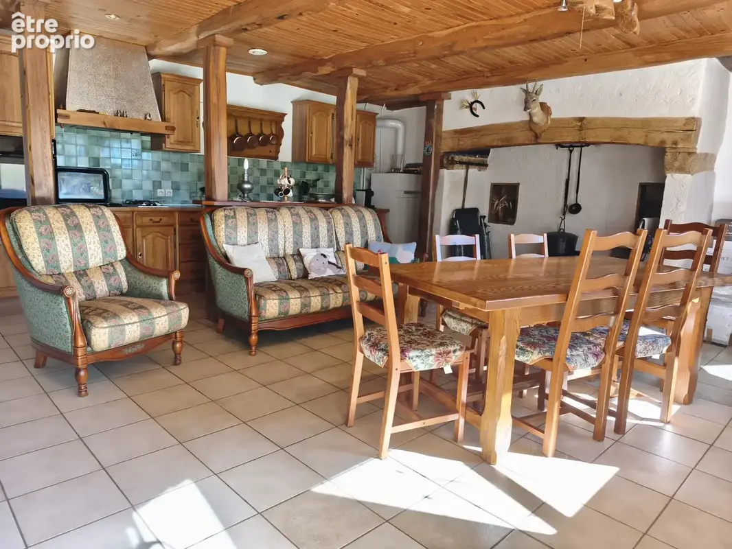 Belle maison Auvergnate de 143 m2 au calme, spacieuse et familiale - photo 6