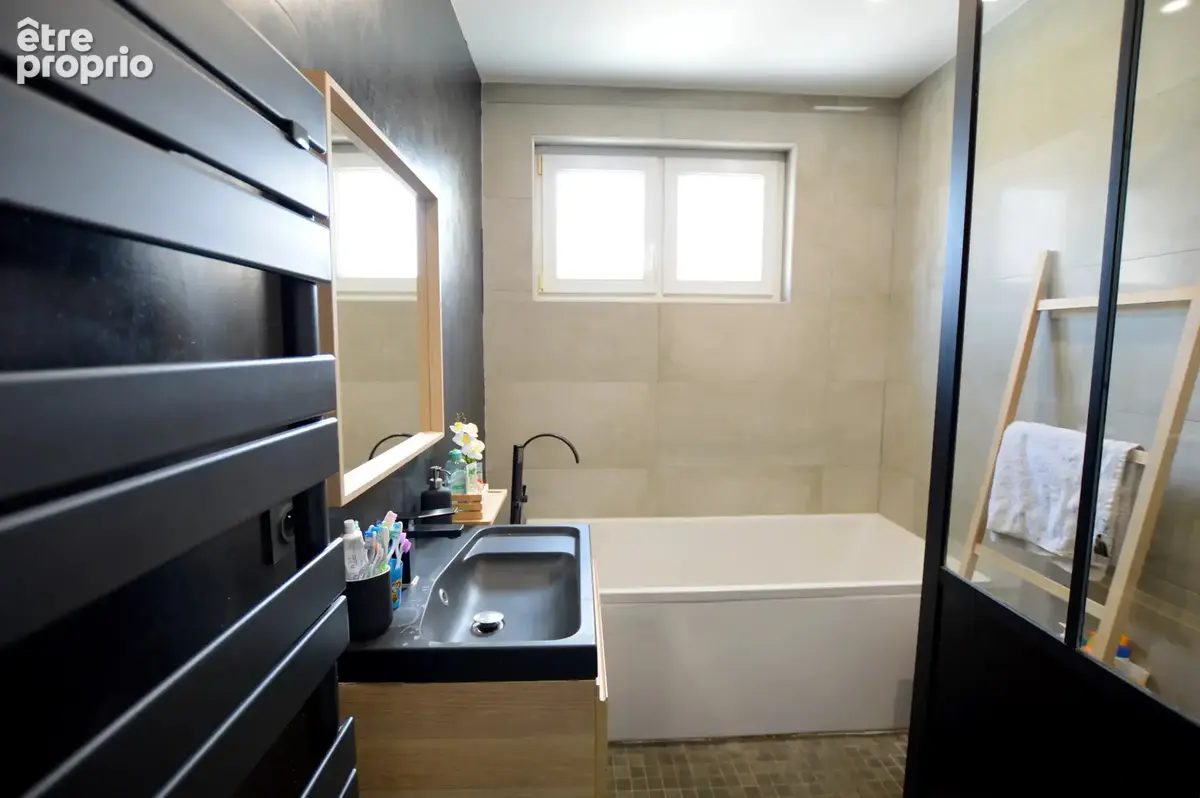 Maison T6 186 m² avec piscine, terrasse plein sud-ouest – Montpellier Ovalie - photo 9