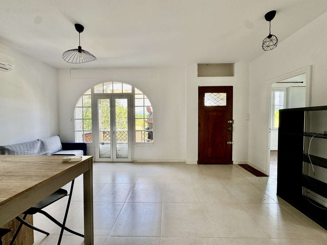 Appartement à MARSEILLE-13E