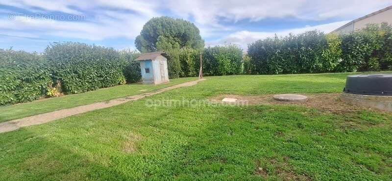 Maison à VOUILLE-LES-MARAIS