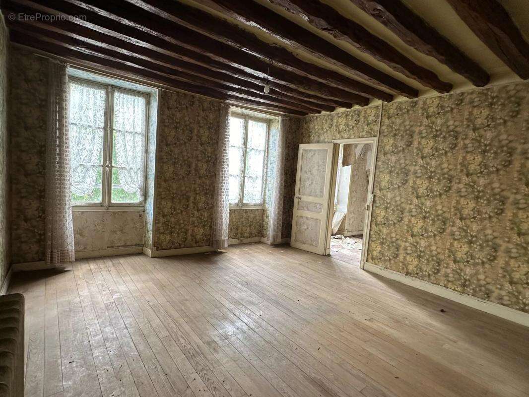 Maison à FONTAINEBLEAU