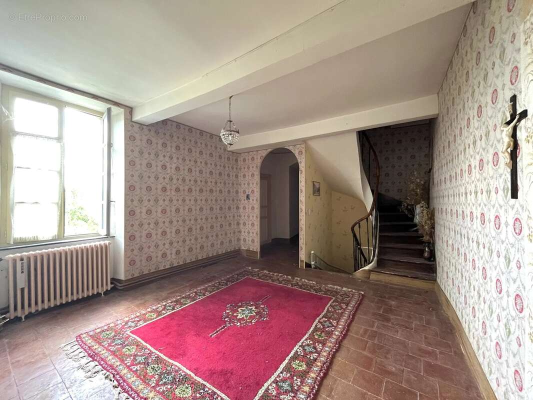 Maison à PEPIEUX