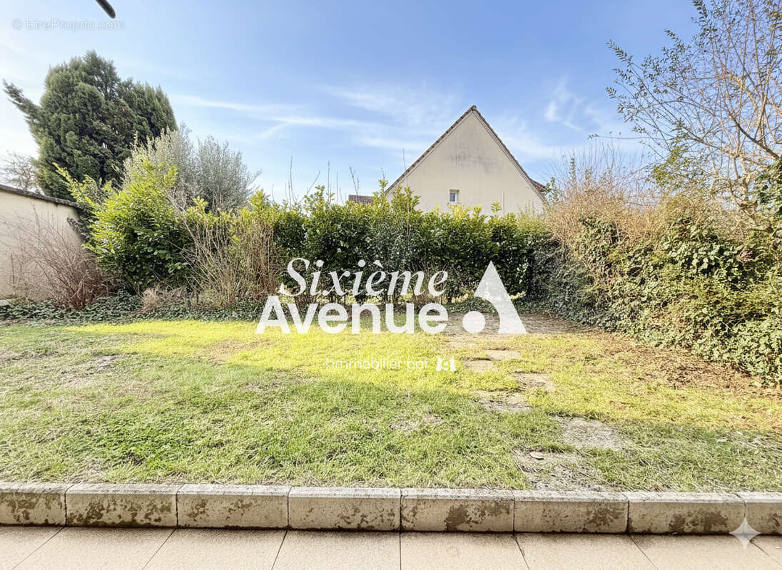 Appartement à VAULX-EN-VELIN