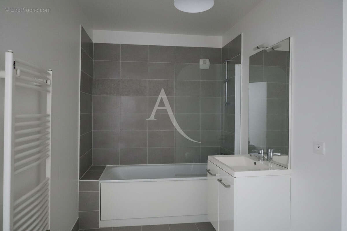 Appartement Romainville 5 pièce(s) 100 m2 - photo 8