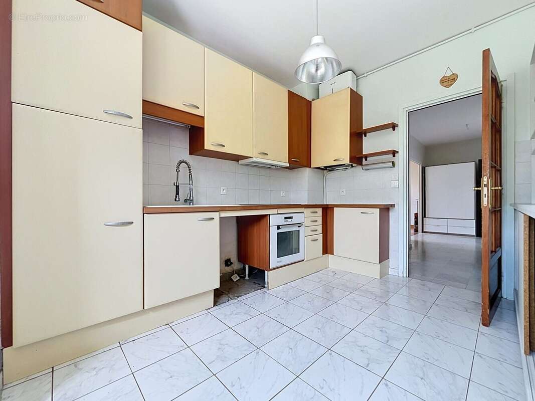 Appartement 88 m² à Grenoble  - photo 9
