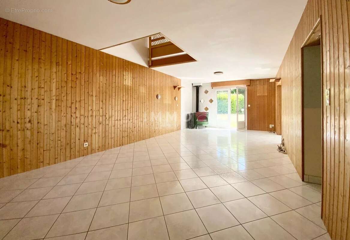 Maison à SAINT-FORT-SUR-GIRONDE