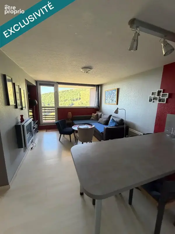 Photo 1 - Appartement à BESSE-ET-SAINT-ANASTAISE